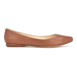 Speakup Almond Toe Flats